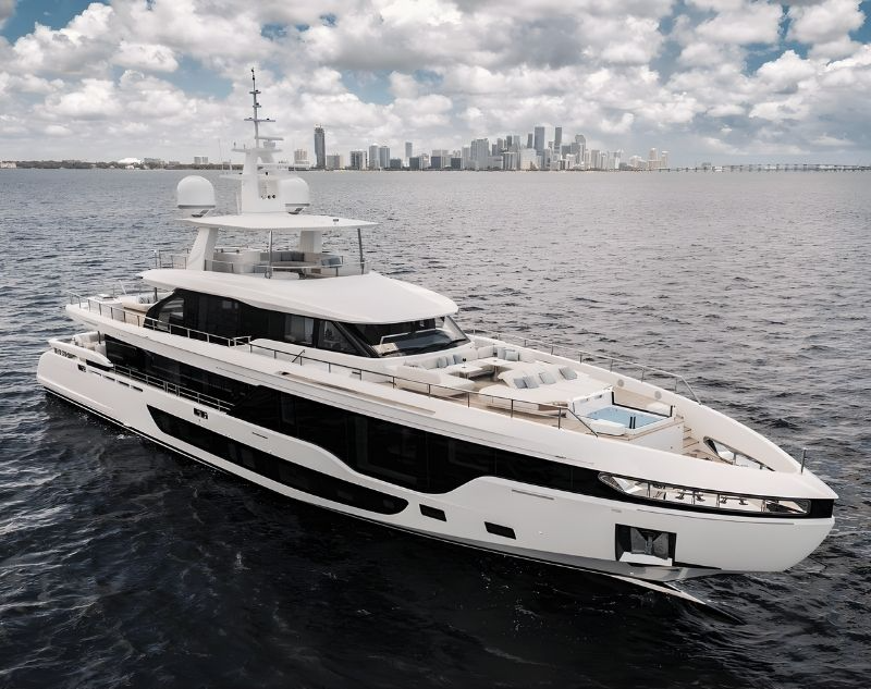 118' Azimut Grande